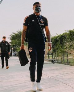 Yony González
